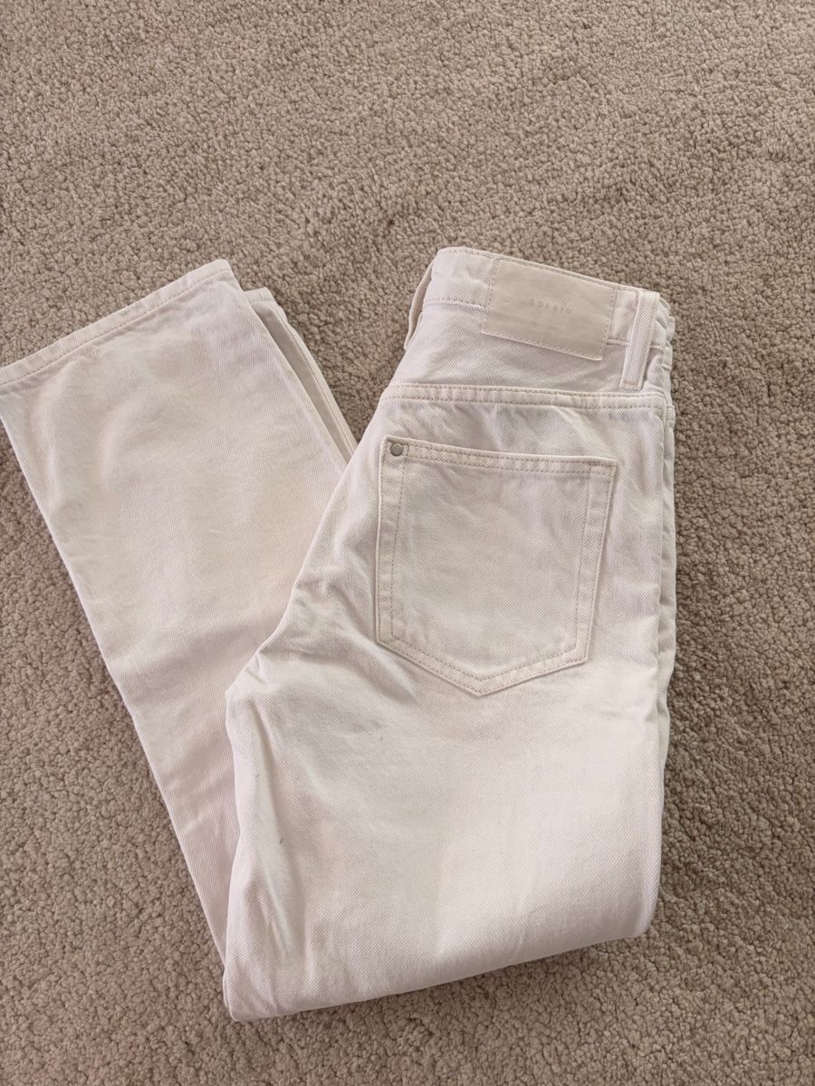 Jeans: schöne weisse Jeans – Gebraucht aus Eschenbach SG von nik_v5d8 1