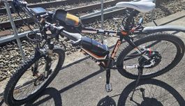 Occasion E-Bike: Velo mit Rock Shox Gabel