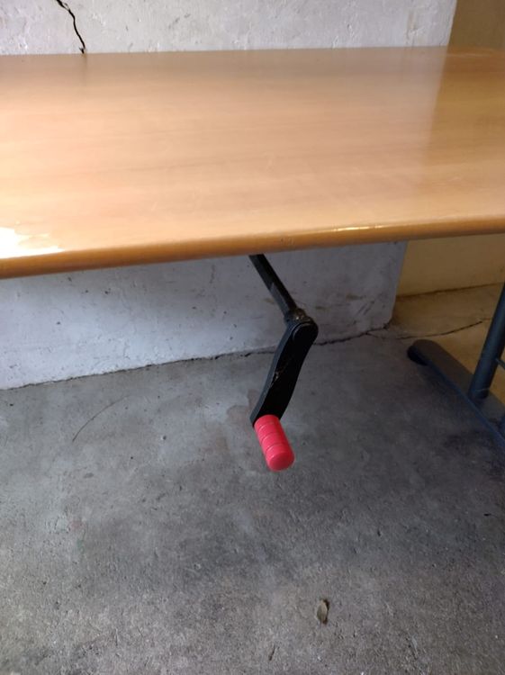 Scrivanie: Arbeitstisch/Bürotisch – Usato da Sirnach venduto da babasi 2