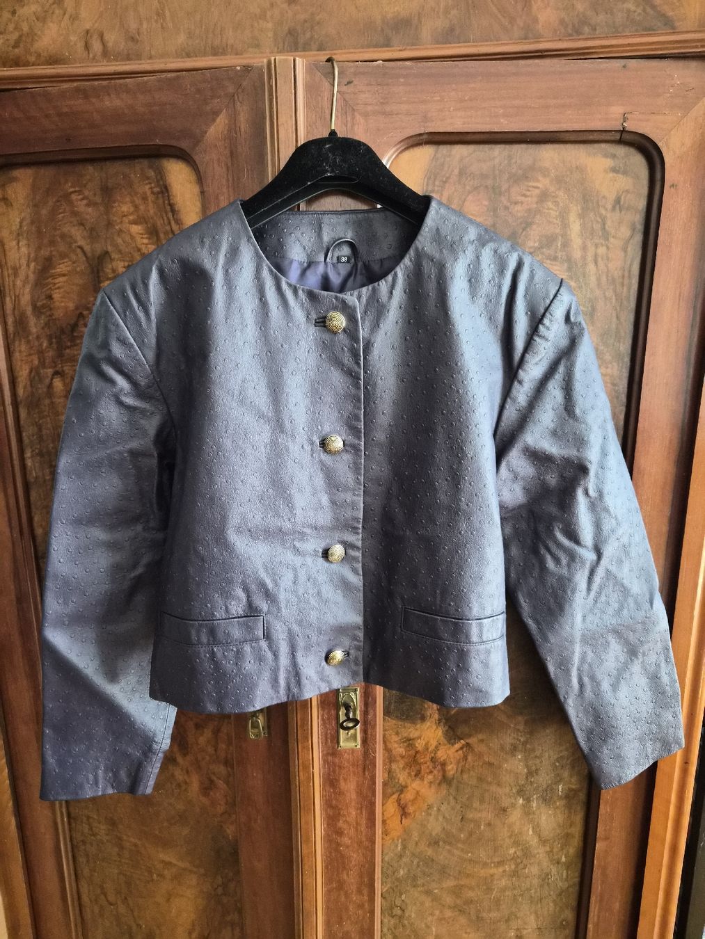 Jacken: Strausslederjacke Gr. 38 – Gebraucht aus Winterthur von Lauruus