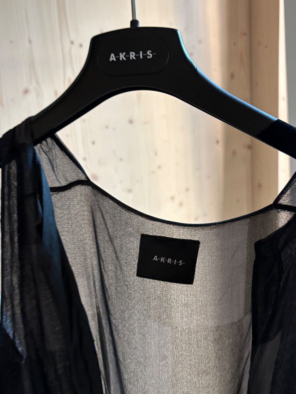 Akris Vestiti: Akris Seide Kleid gerafft – Nuovo (secondo la descrizione) da Romont BE venduto da n.gfeller 2