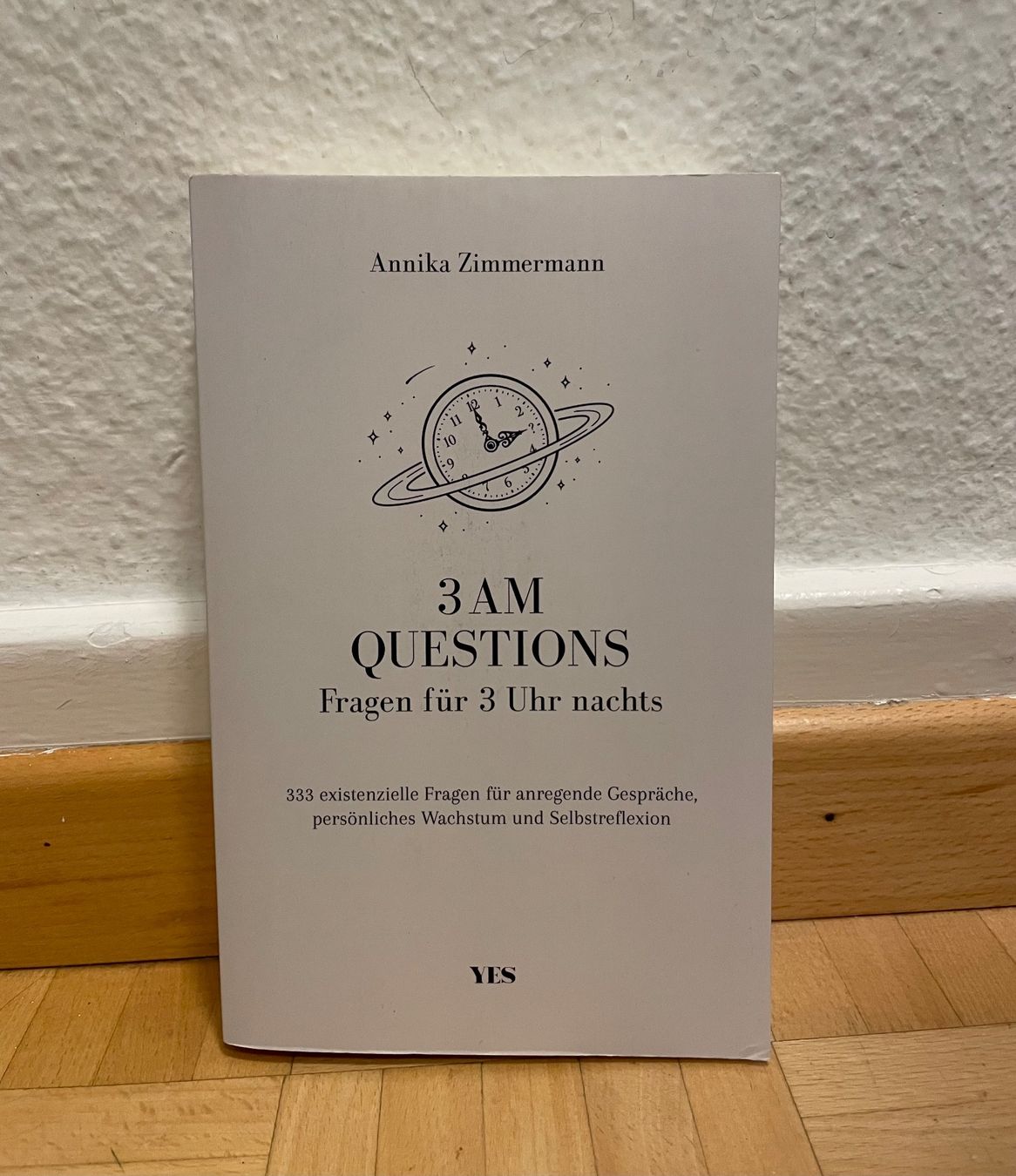Bücher: Buch: 3 AM Questions – Neu (gemäss Beschreibung) aus Zürich von mar_xfn9