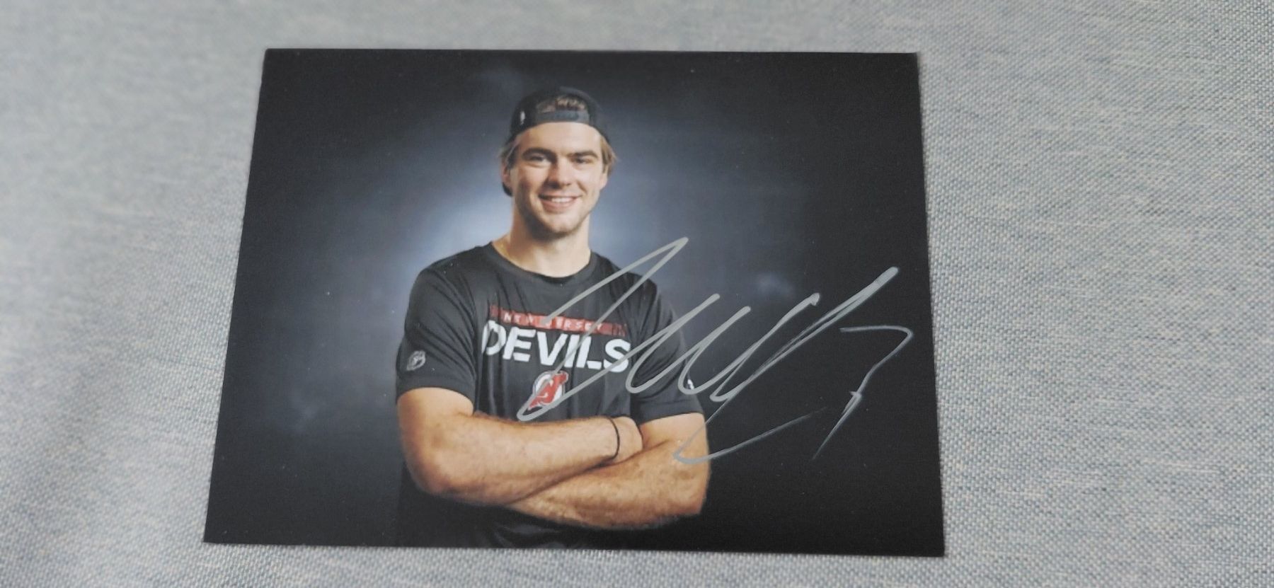 Autogramme: Autogramm Nico Hischier – Gebraucht aus Schmerikon von Olympia04