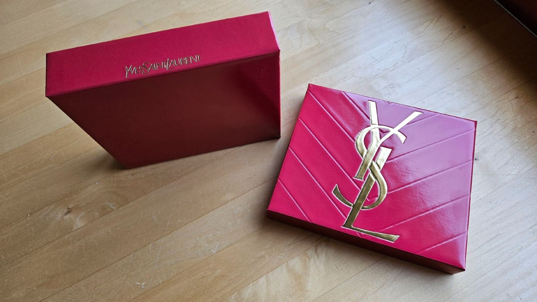 Tutte le decorazioni: Yves Saint Laurent YSL Box pink – Nuovo (secondo la descrizione) da Schaan venduto da car_wrv2 2