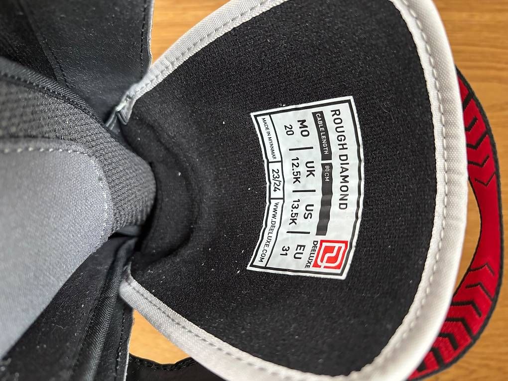 Board: Snowboardschuhe Deeluxe Gr. 31 EU – Usato da Worblaufen venduto da derinous 3