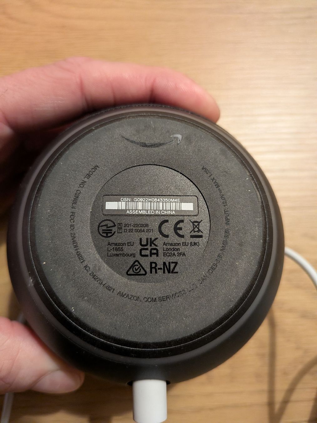 Systèmes audio & multimédias: Amazon Echo Dot 4. Gen. smarte Box mit Netzteil – D'occasion à Muttenz par wr081 1