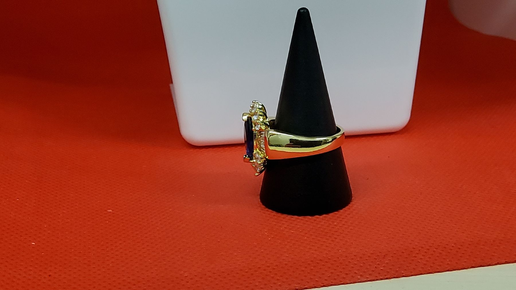 Ringe: Eleganter ring mit blauem Stein, neuwertig, Grösse 18 – Neu (gemäss Beschreibung) aus Herisau von Nluanalucas 1