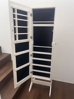 Schmuckschrank mit Spiegel