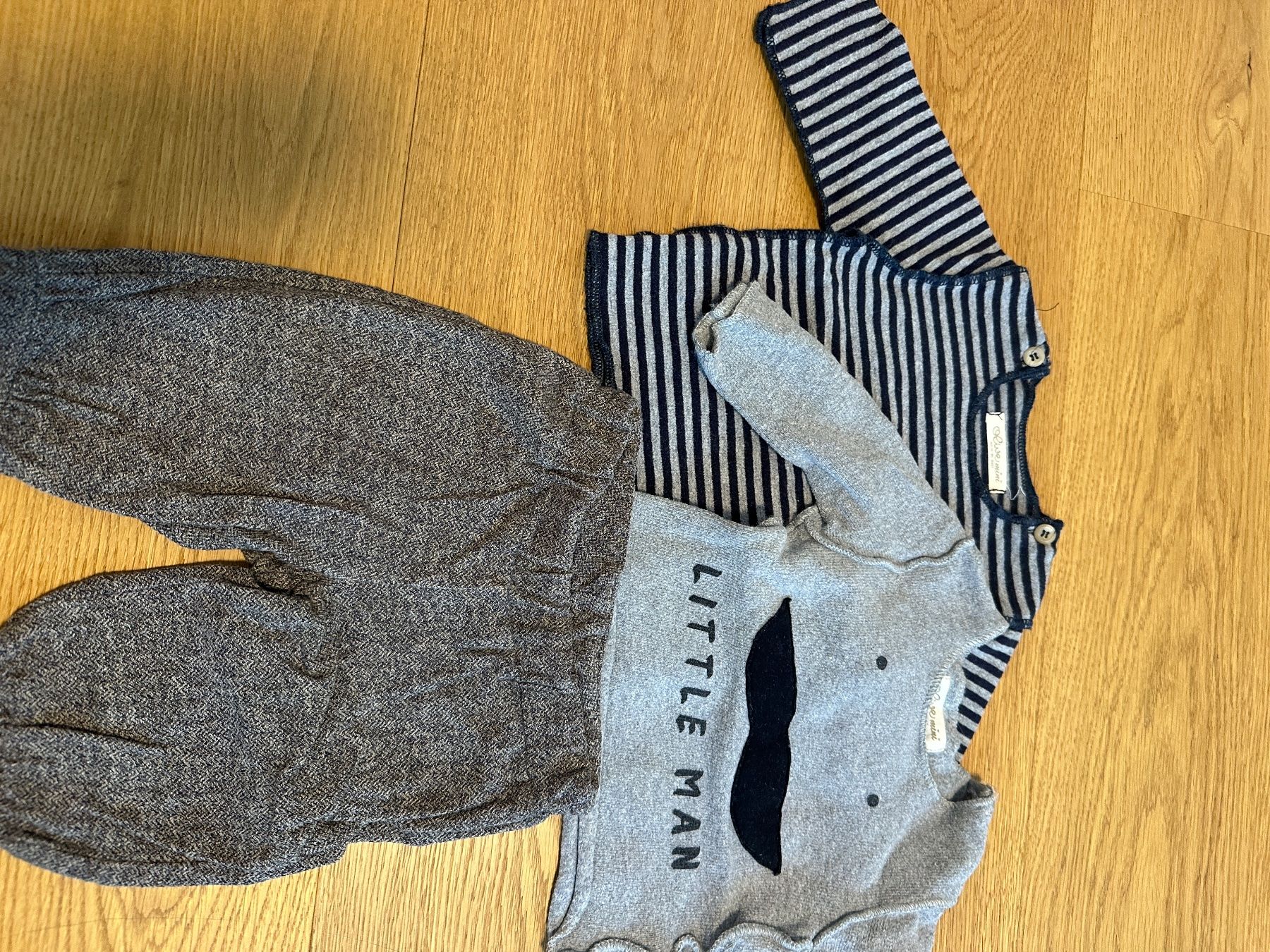 Kleiderpakete & -sets: 2 Pullis und Hose von Olive Mini Grösse 62 – Gebraucht aus Hausen am Albis von raesi01 1