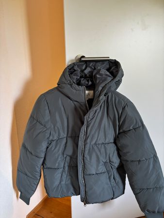 JDY Steppjacke mit Kapuze dunkelgrau Grösse S neuwertig