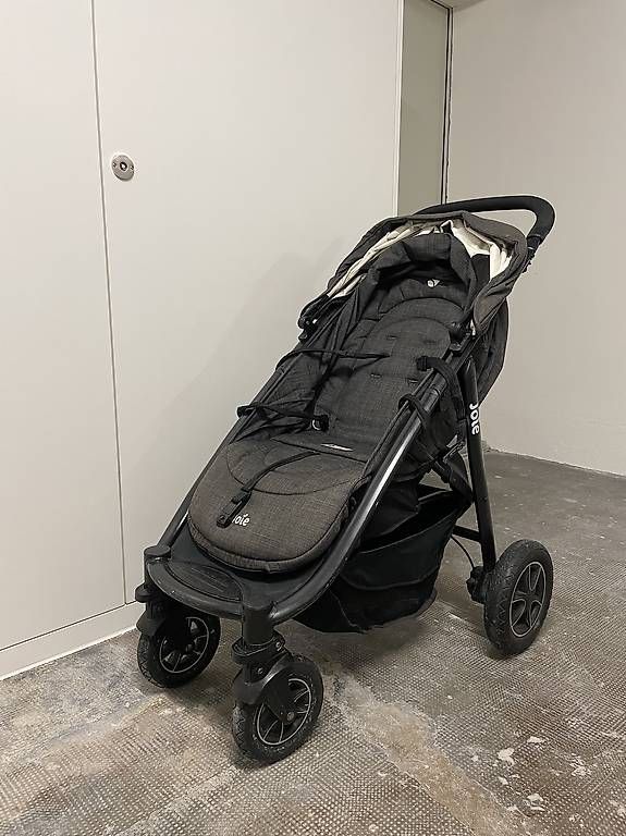 Joie Carrozzine: Joie Kinderwagen – Usato da Bern venduto da ann_65td