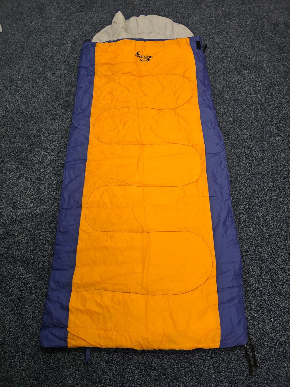 Sacchi a pelo: SCHLAFSACK  TREKKING LINE JUNIOR 70X165CM – Usato da St. Gallen venduto da CAPYCORP