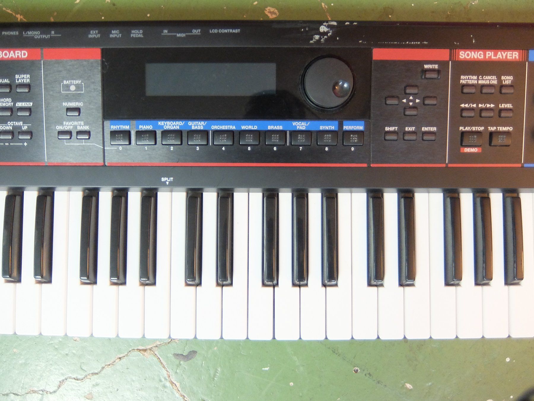 Roland Strumenti musicali: Roland Juno Di - Synthesizer – Usato da St. Gallen venduto da qflm 5