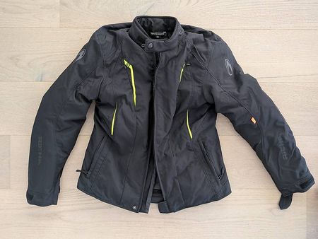 Komplettes Motorradoutfit für Damen