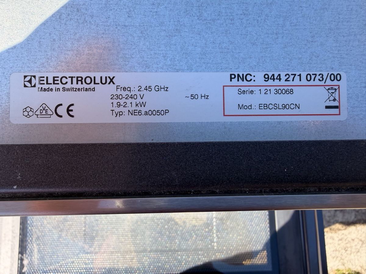Electrolux Elettrodomestici da cucina: Electrolux Kompaktbackofen EBCSL90CN mit Mikrowelle – Usato da Luzern venduto da Scoba 8