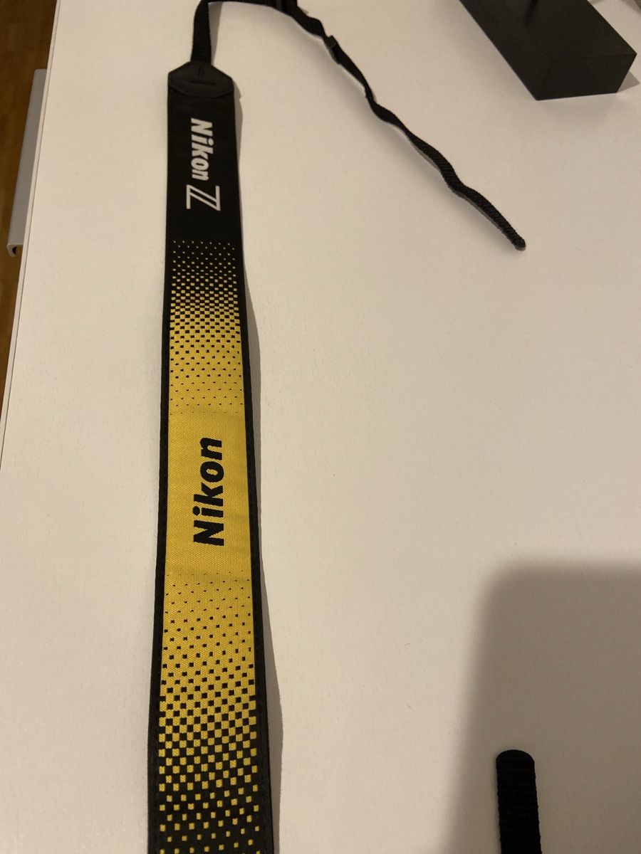 Nikon Sonstige Kleidung & Accessoires: Nikon- Kameragurt – Neu (gemäss Beschreibung) aus Bülach von kittygismo