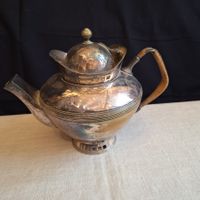 Versand möglich. Argentor Jugendstil Kanne, spezieller Griff