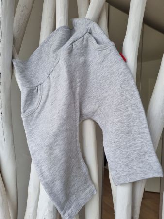 Babyhose Gr. 68, weicher Sweat, Top Zustand, wie neu