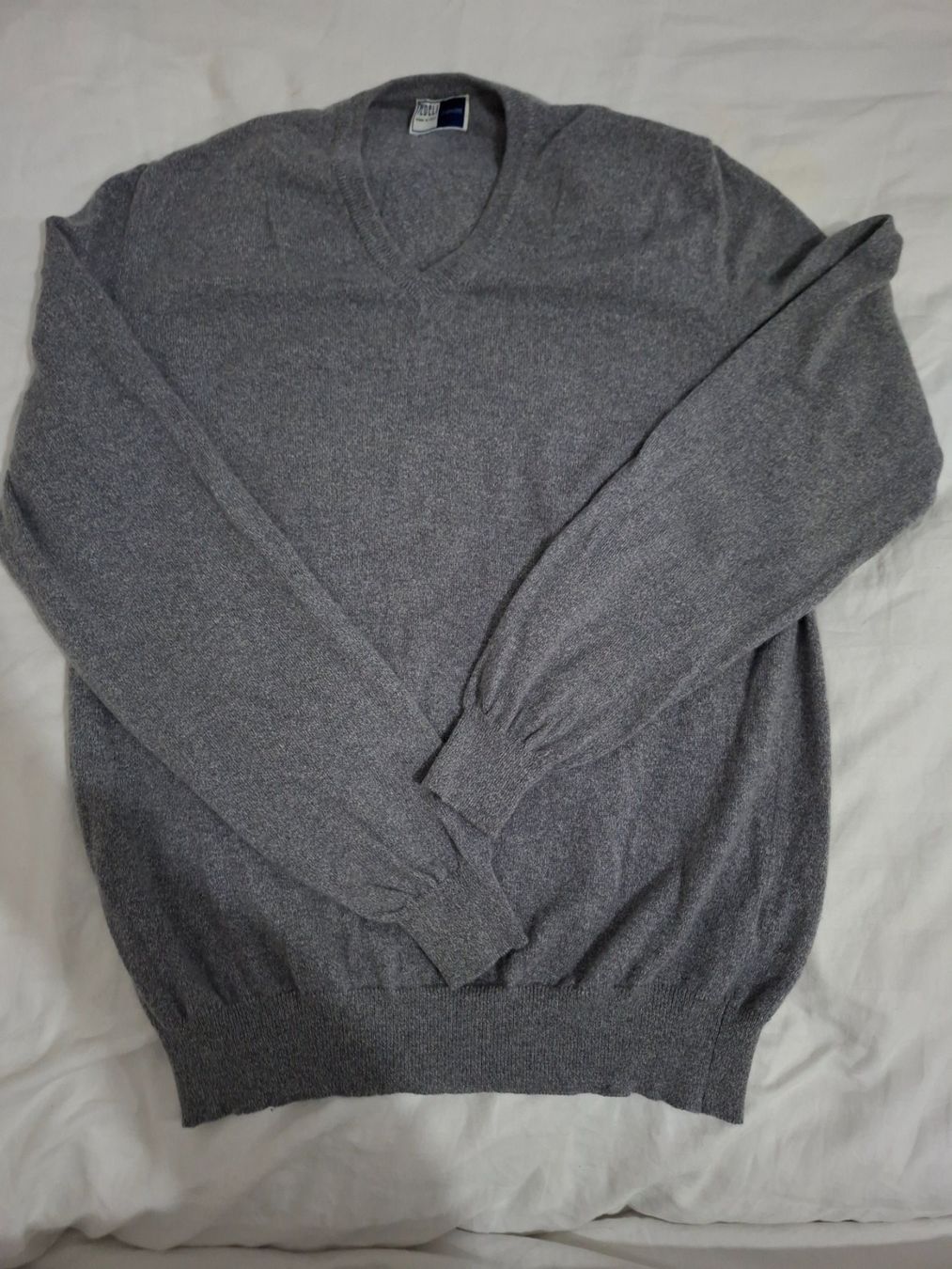 Pullover & Sweatshirts: Fedeli Pullover 52 XL 100% Kaschmir Melange TOP - Neuwertig – Neu (gemäss Beschreibung) aus Walenstadt von ELNINOMARAVILLA