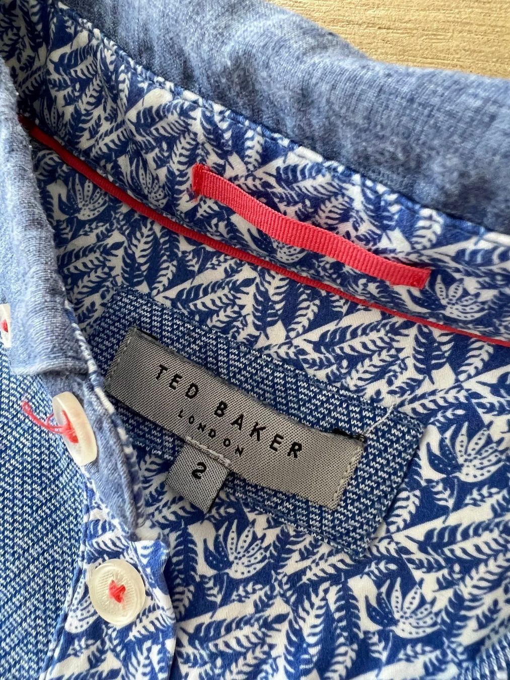 Magliette Polo: Polo TED BAKER bleu – Usato da La conversion venduto da Repio 1