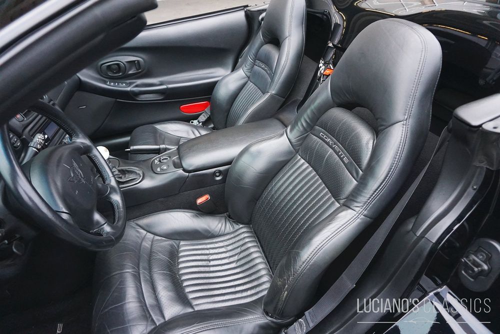 Chevrolet Automobili: 1998 Chevrolet Corvette C5 Handschalter mit 405 PS – Usato da Grosswangen venduto da Lucianos_Classics 8