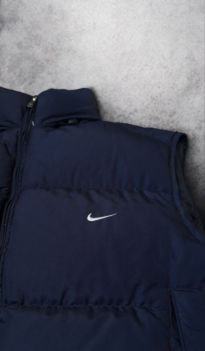 Nike Gilet & Giacche: Nike Pufferweste (M) – Nuovo (secondo la descrizione) da Aarburg venduto da syning46 1