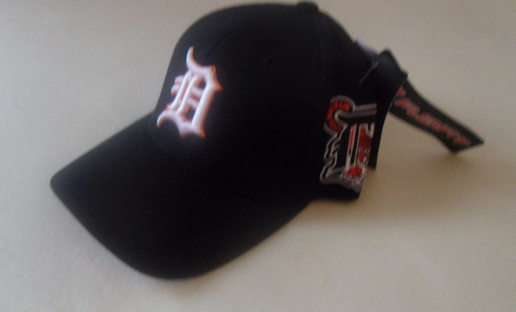 Copricapi, berretti & cappellini: 10 zur Auswahl / CAP - HAT - Baseball CAP – Nuovo e nell'imballaggio originale da Arch venduto da Karibu19 9