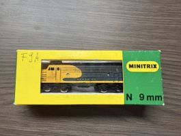 Minitrix Échelle N - Locomotive Diesel EMD F9A ‘Santa Fe’ 