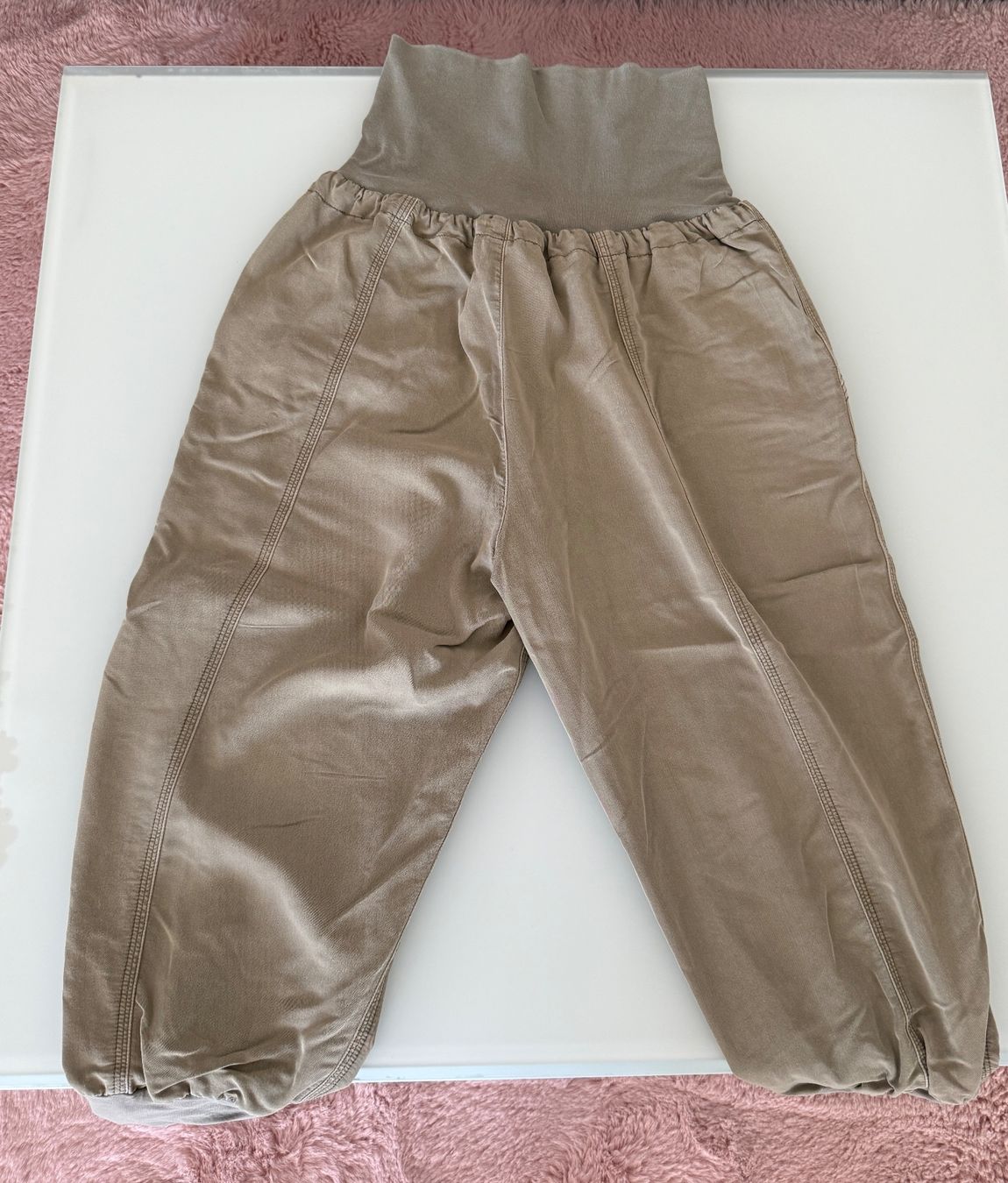 Cream Pantalons: Cream 3/4 Hose in olive Grösse 36 – D'occasion à Hunzenschwil par Reche71 3