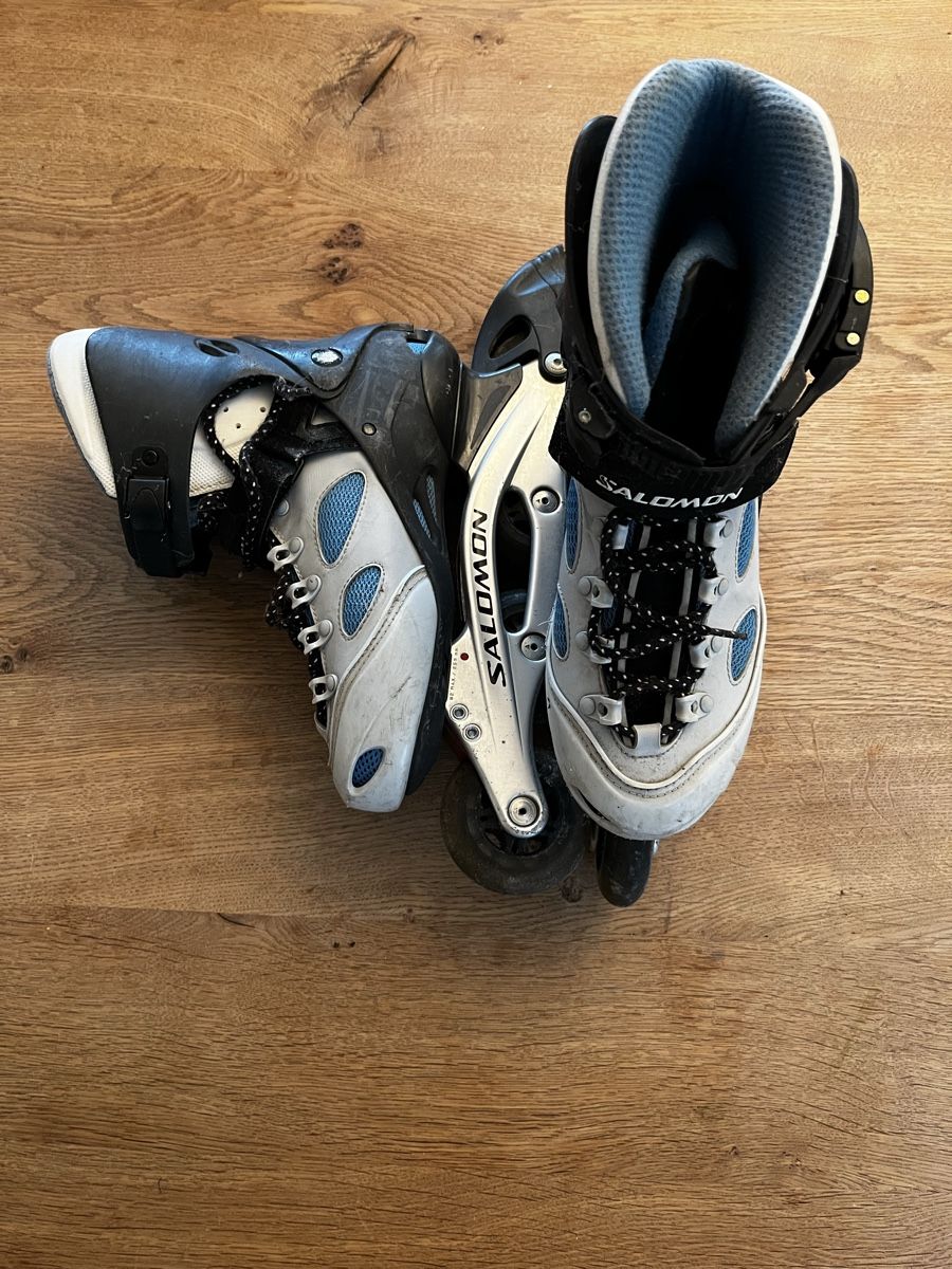 Pattini in linea & Pattini a rotelle: Rollerblades, Salomon, Energizer TR 8; Carbonschale – Usato da Ebikon venduto da DanielD01 1