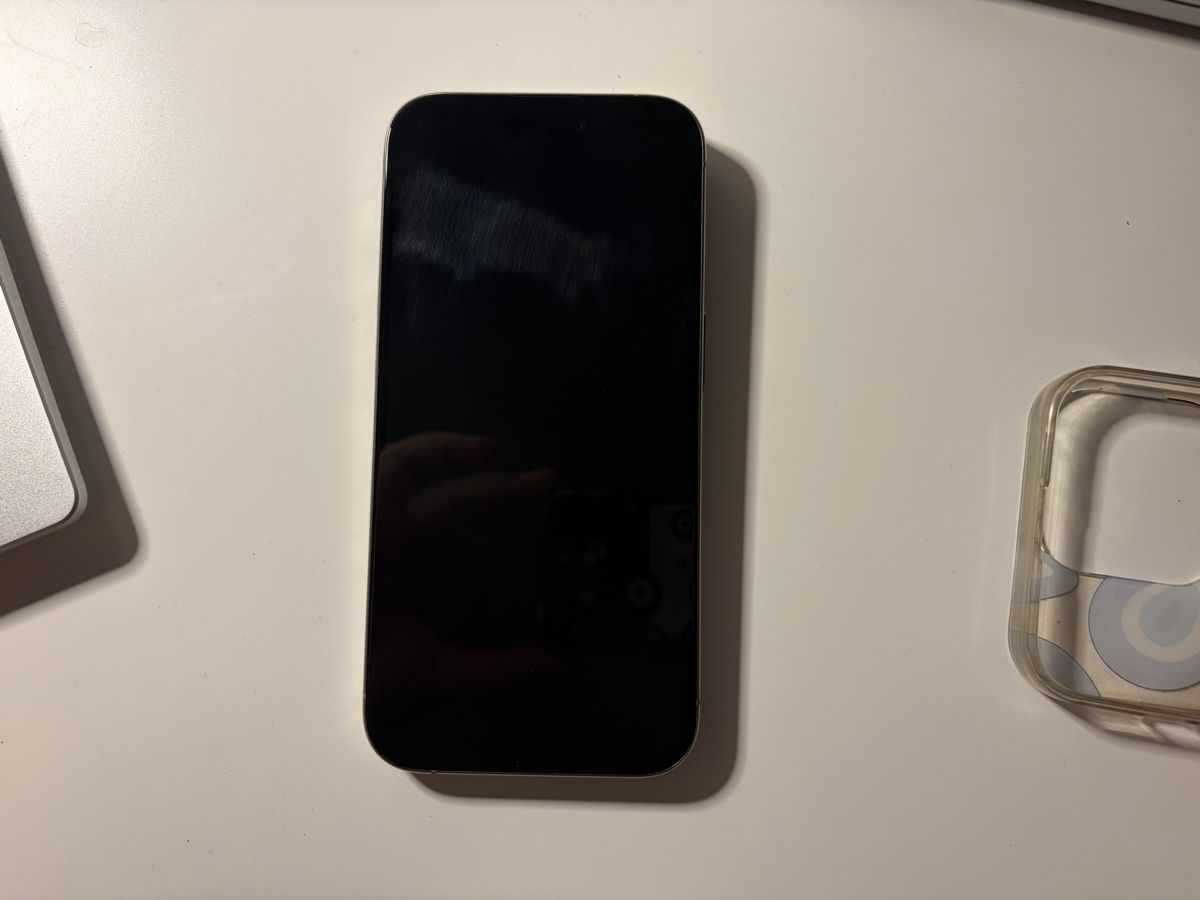 Apple Handys / Smartphones: iPhone 15 pro 128gb titane naturel  – Gebraucht aus Moutier von berdatcassandra 2