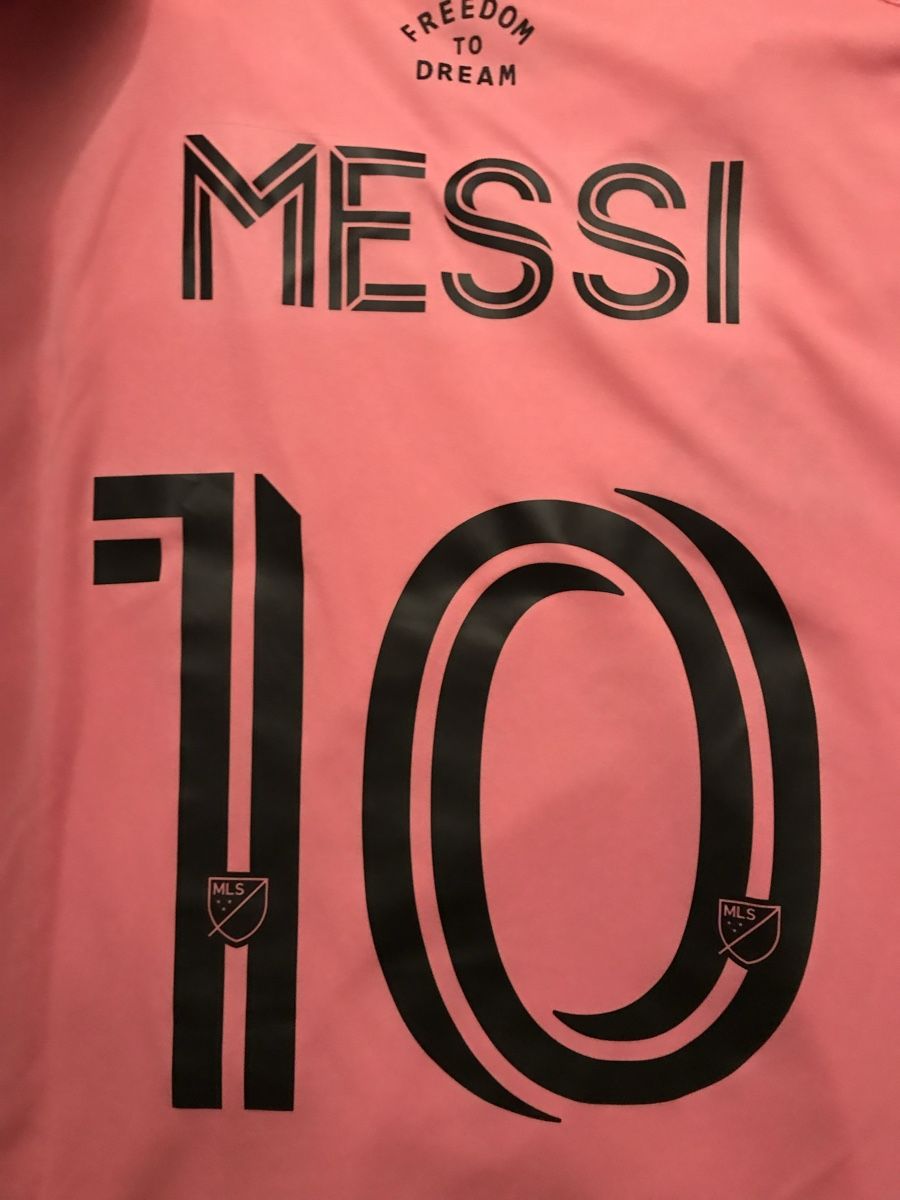 Inter Miami Maillots de corps & Pantalons: Originales Messi #10 Inter Miami Trikot – Neuf (Voir description) à Olten par juliansaibene 3