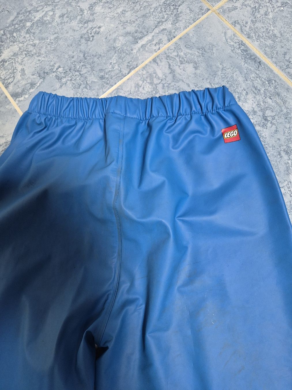 Pantaloni: kinder regenhose gr.152 – Usato da Oberbuchsiten venduto da selotius 1