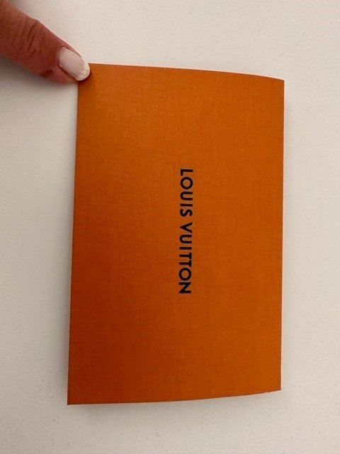 Louis vuitton toile discount et cuirs booklet