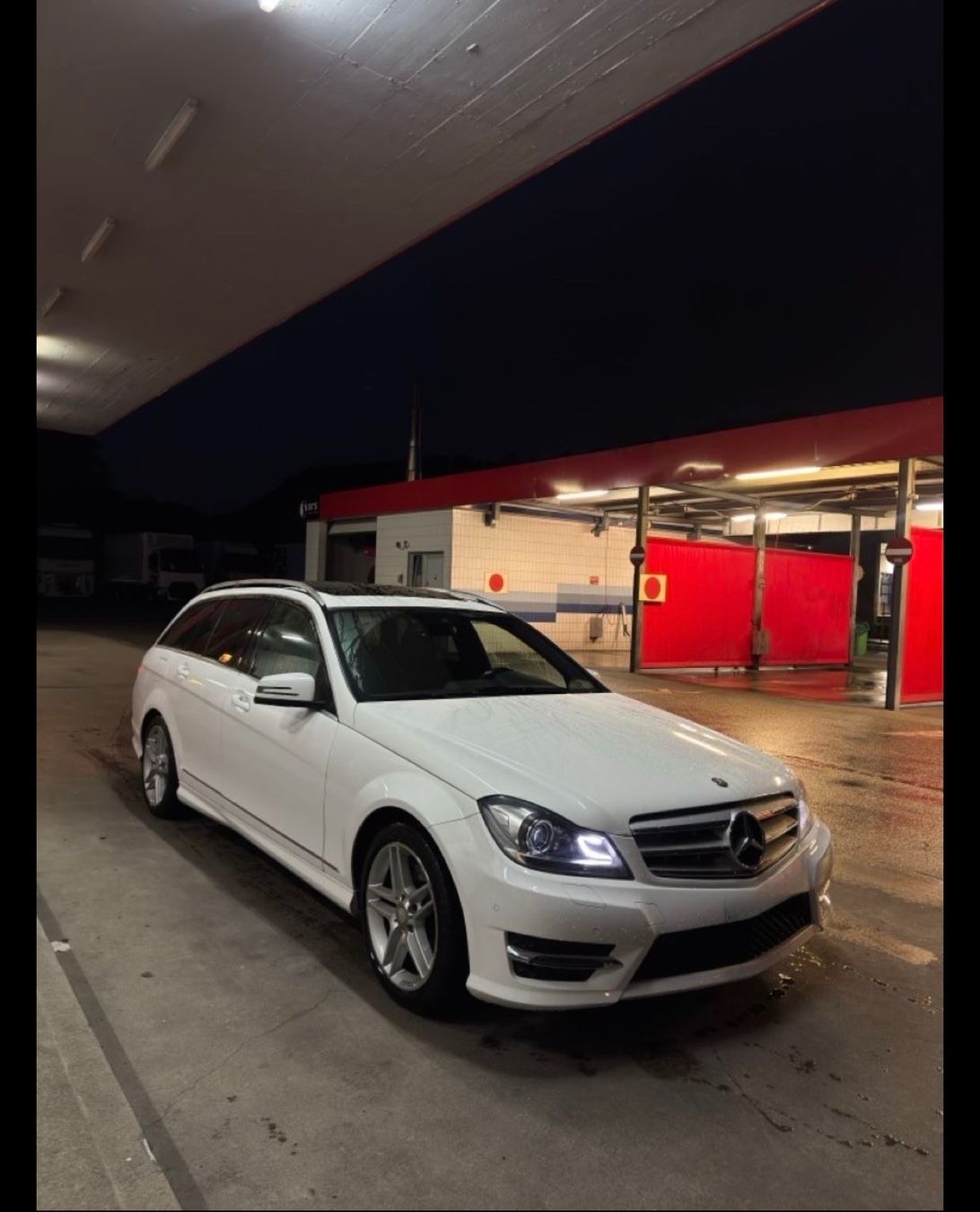 Mercedes-Benz Autos: Mercedes C350 CDI – D'occasion à Bünzen par Werner16 1