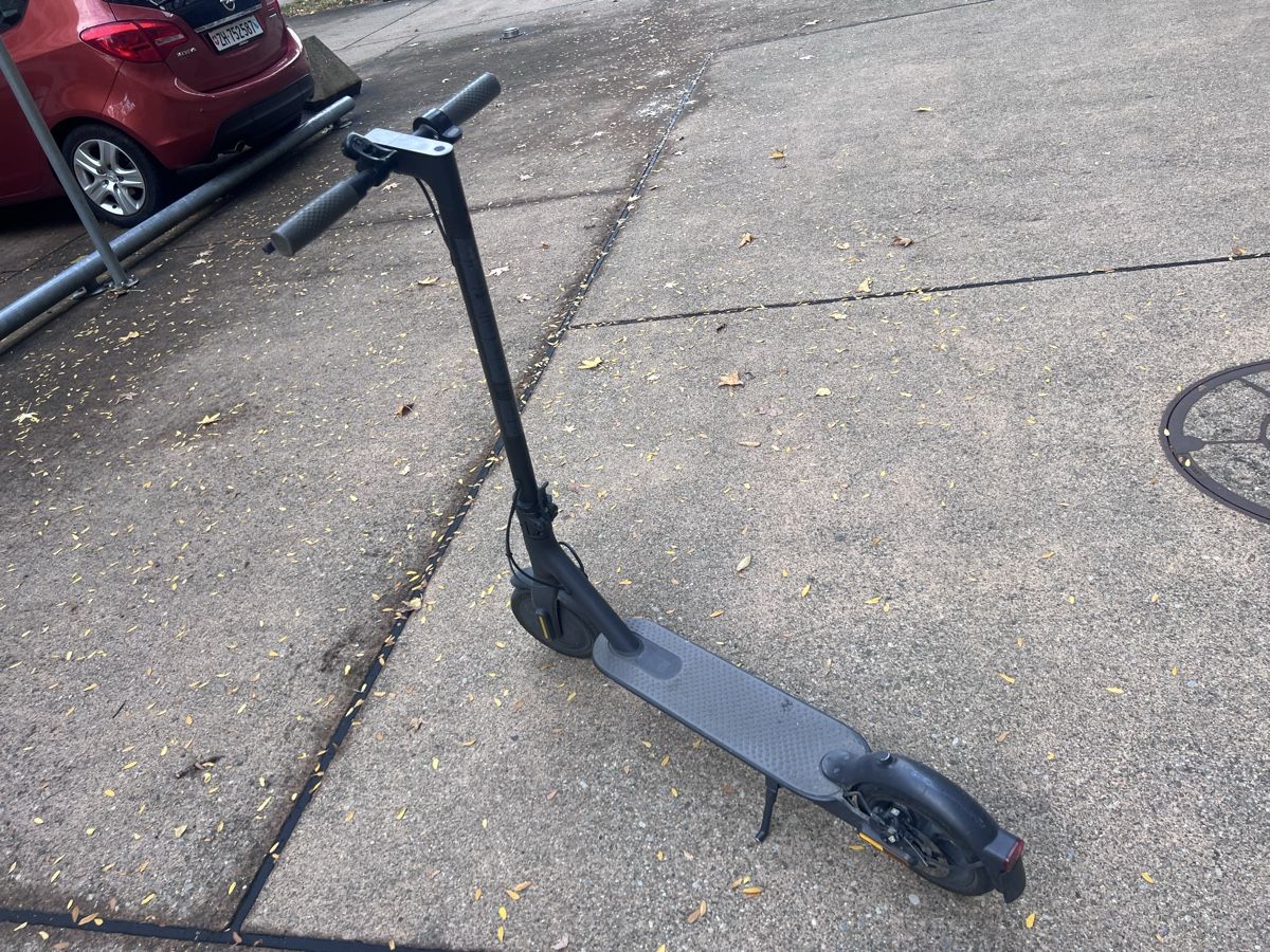 Xiaomi Kickboard: Xiaomi 1S eScooter Kickscooter  – Difettoso da Zürich venduto da hel_f2g5