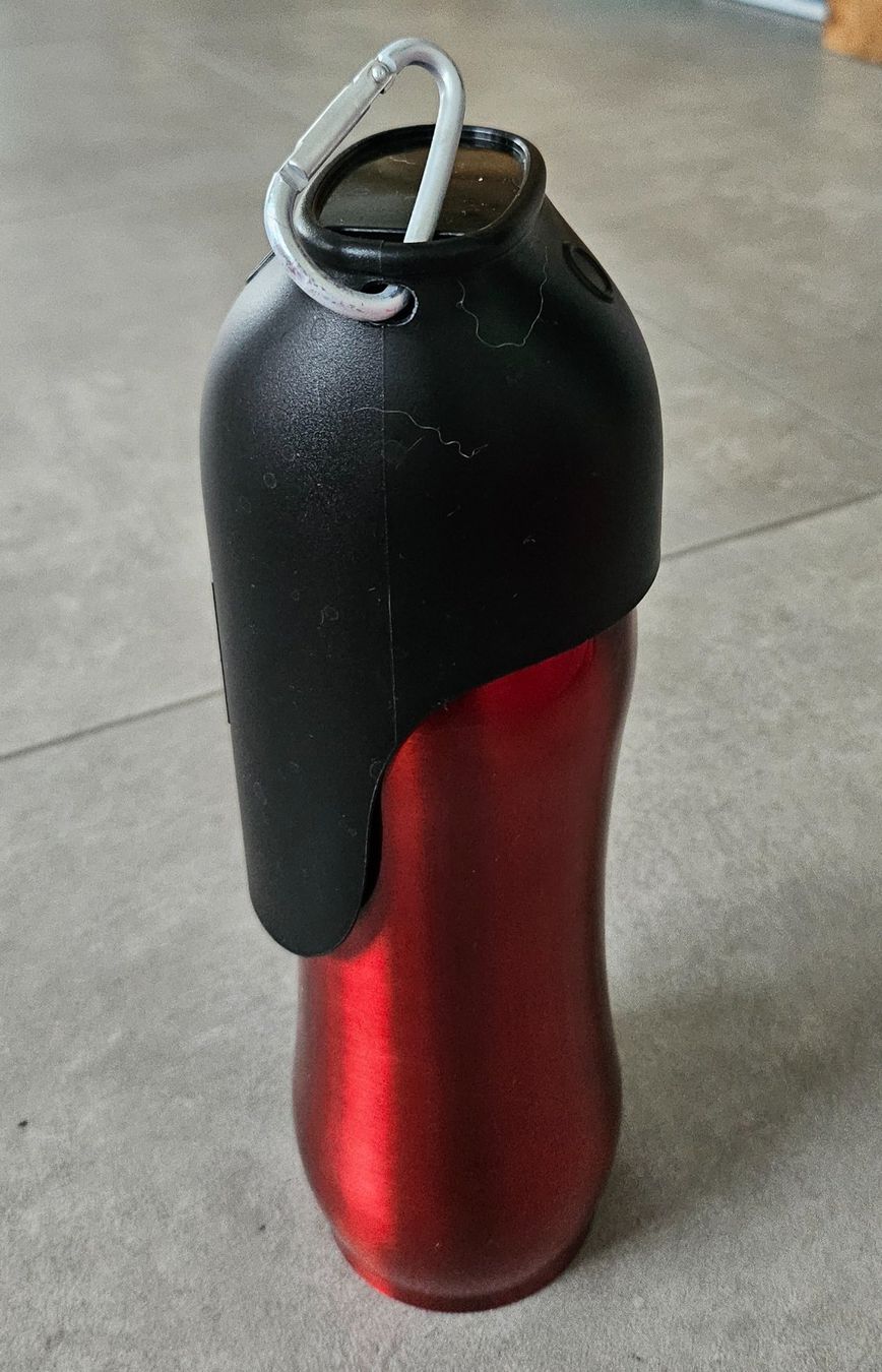 Trinkflaschen & Thermosflaschen: Dogs Creek Trinkflasche Stream rot 750 ml – Neu (gemäss Beschreibung) aus Siblingen von Vany_McDougall 9