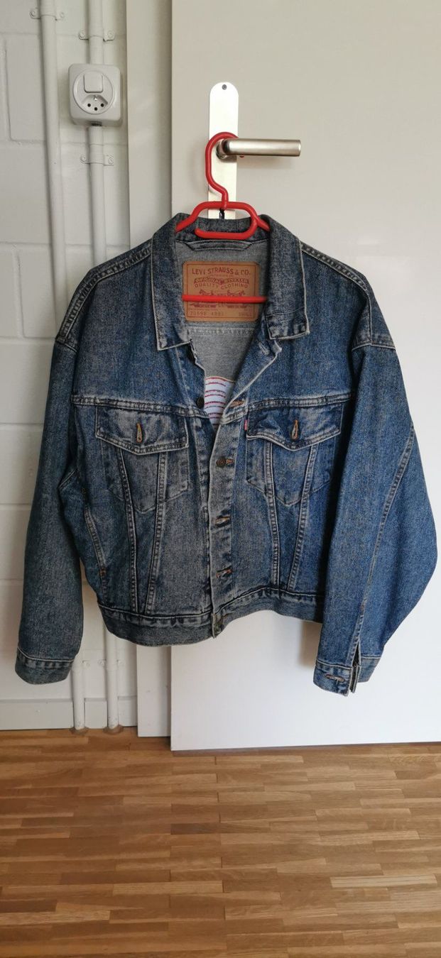 Levi's Giacche: Jeans Jacke Denim Levi's – Nuovo (secondo la descrizione) da huenenberg venduto da Suizofelize