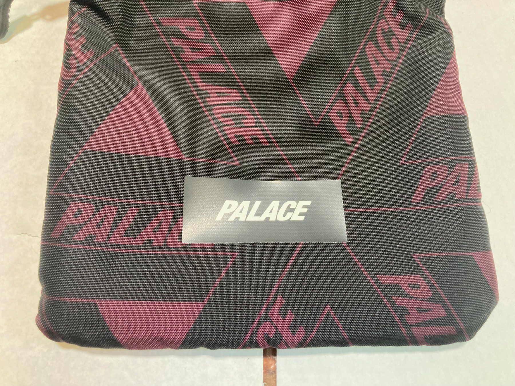 Palace Borse: Palace  Schultertasche – Usato da Zürich venduto da le_souk 1