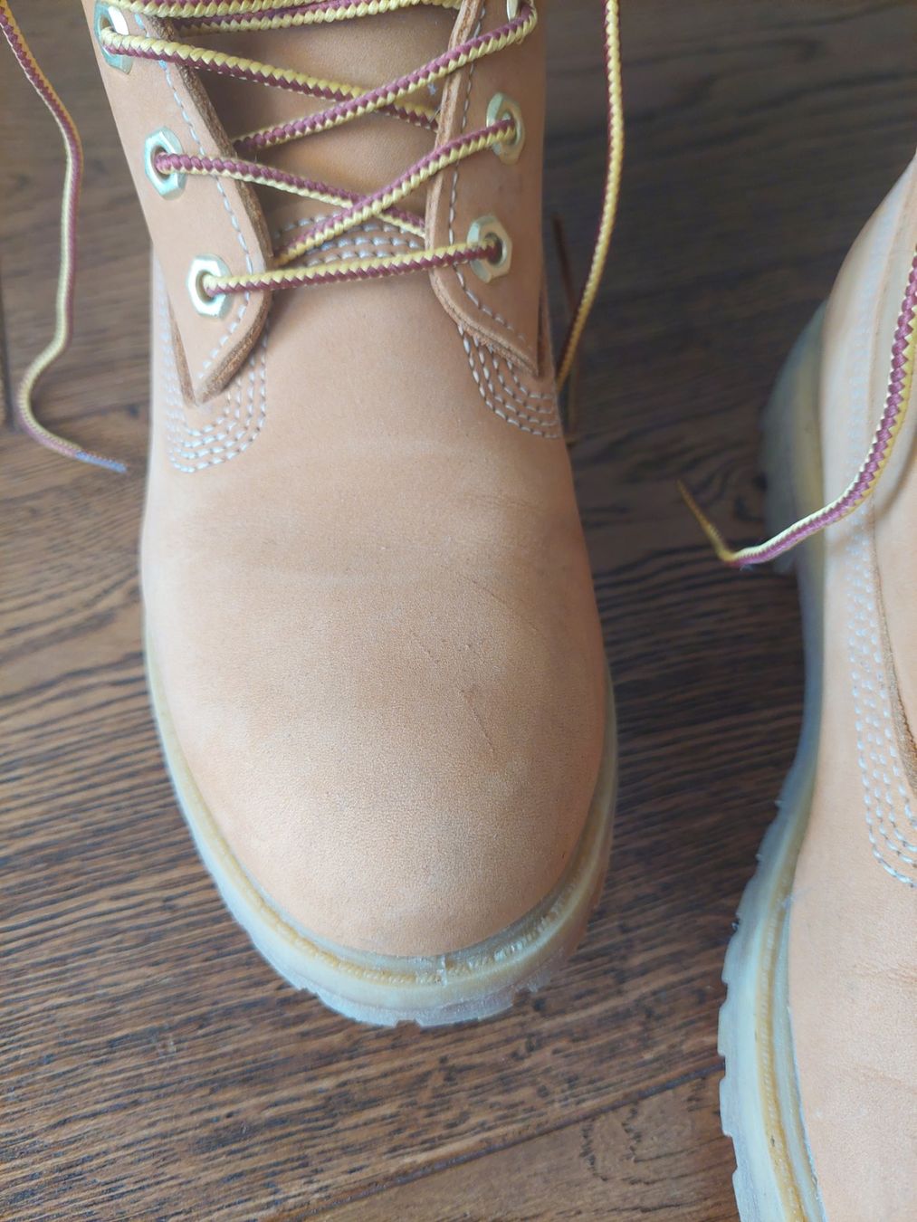Timberland Scarpe da donna: Timberland Schuhe – Usato da Mettau venduto da Taeni93 2