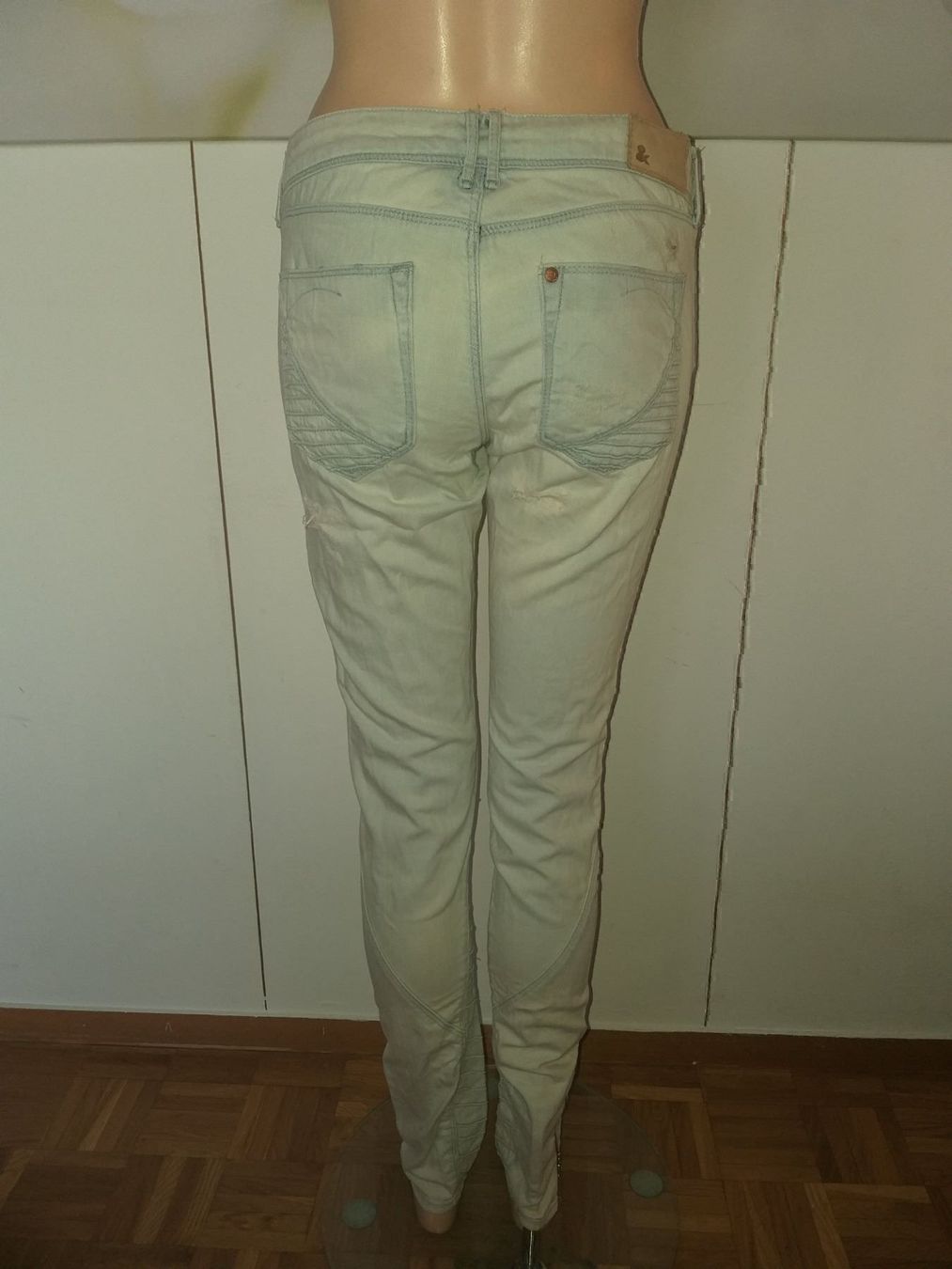H&M Jeans: H&M Jeans SLIM REGULAR WAIST taille / Grosse 29 – Gebraucht aus Cossonay-ville von Super-Price-Quality 6