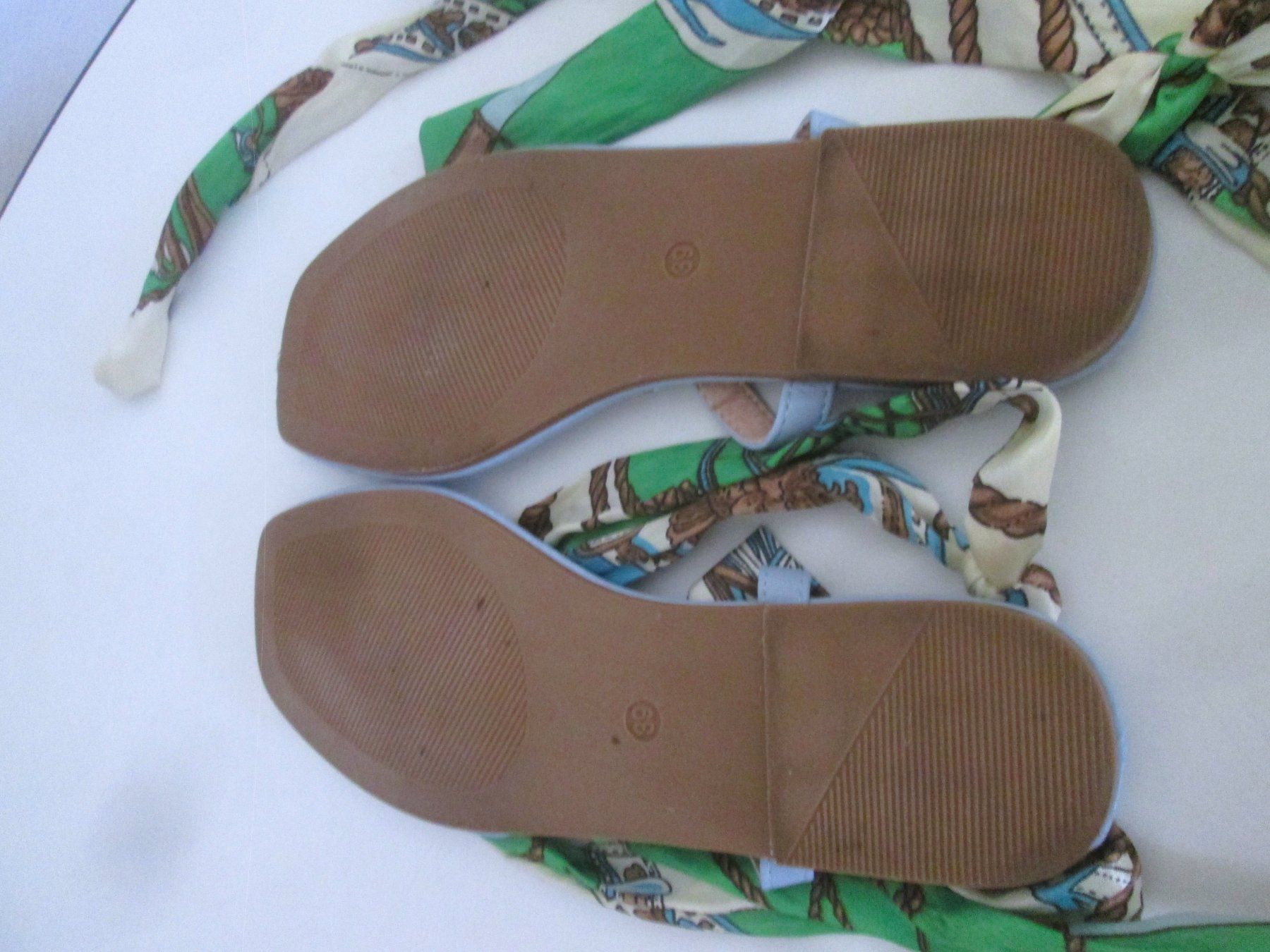 Scarpe da donna: Stoff-Flip-Flops, Stephan, Größe 39 – Usato da Sementina venduto da babucia 1