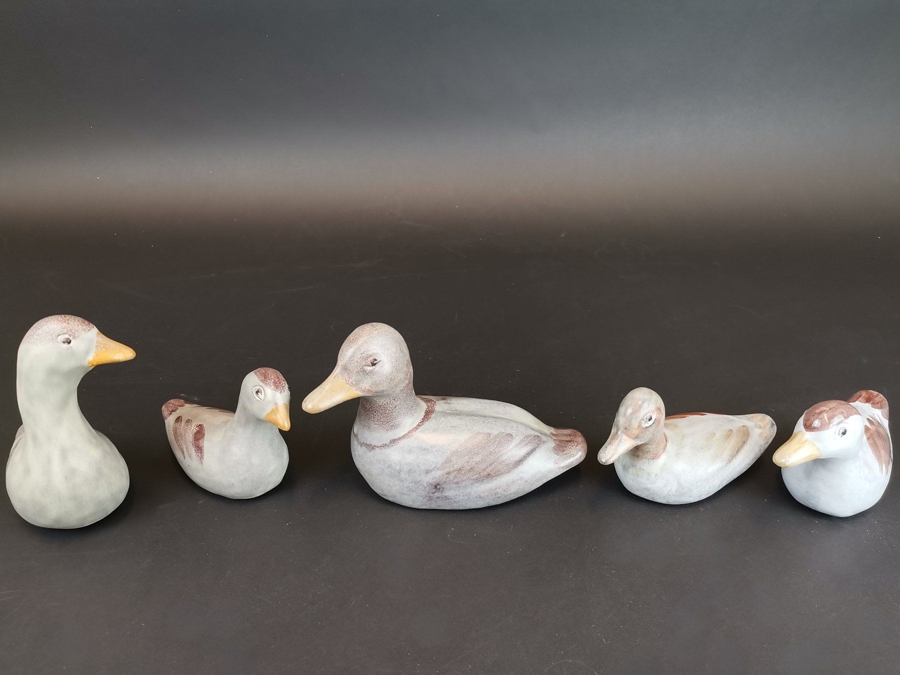 Statuette: DEKOFIGUREN 9 Enten aus Keramik – Usato da Schaffhausen venduto da Restwert_SH 2