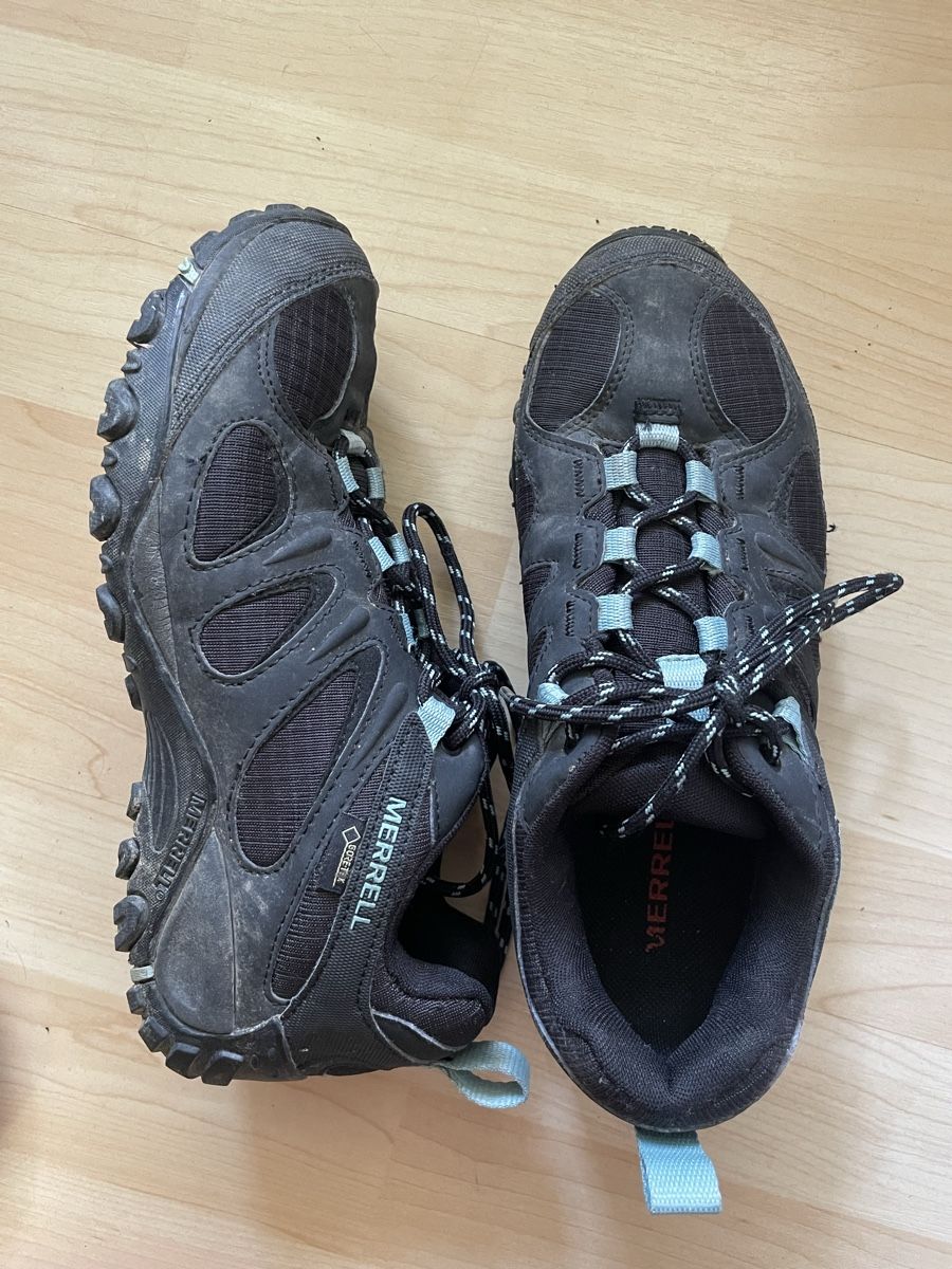 Merrell Chaussures femmes: MERRELL Trekking Schuhe – D'occasion à Zürich par nat_vzc9