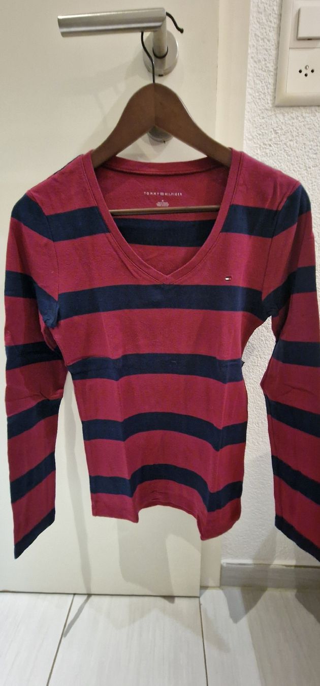 Tommy Hilfiger Lotti di vestiti: Tommy Hilfiger – Nuovo (secondo la descrizione) da Oftringen venduto da bin_2wk8 5