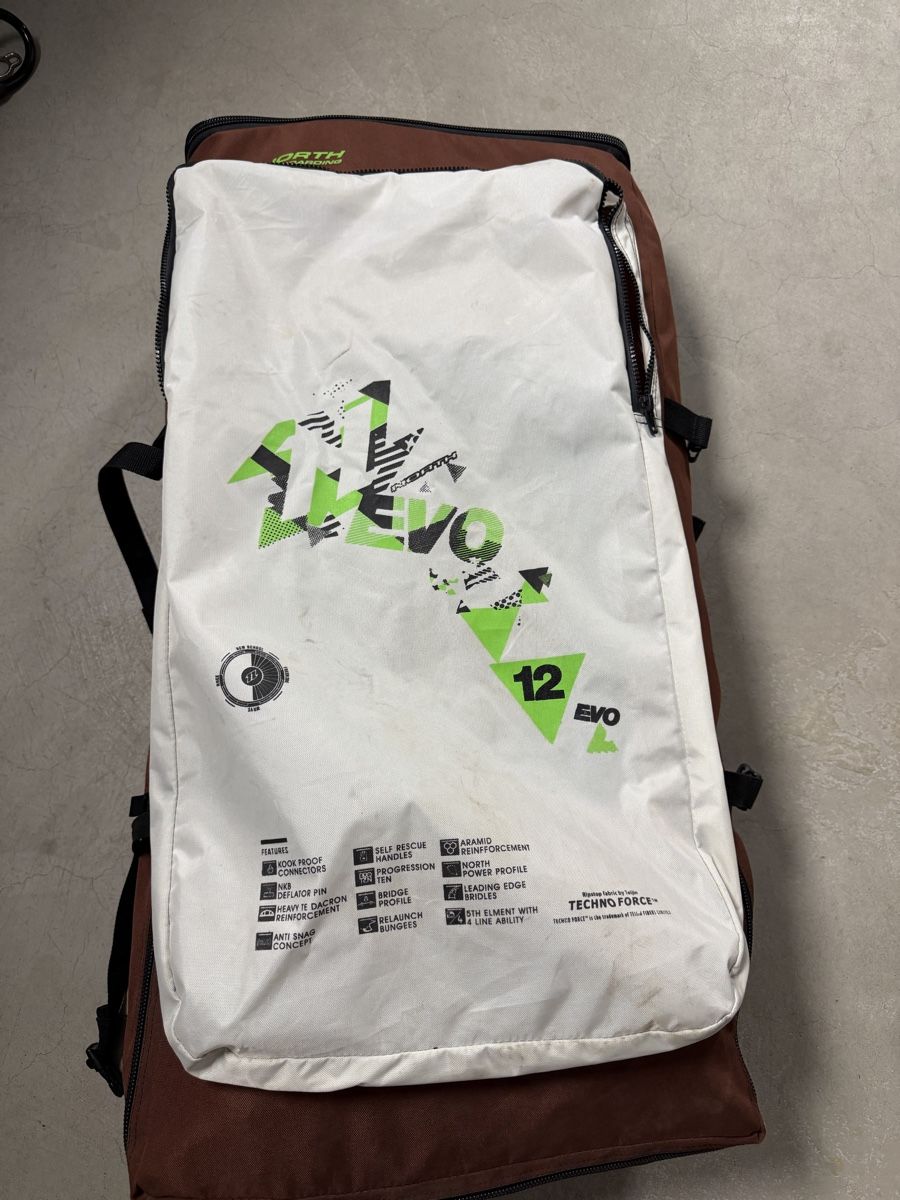 North Kite: North Evo 12qm nur 2xgeflogen 2010 – Gebraucht aus Zürich von Frodokauft 6