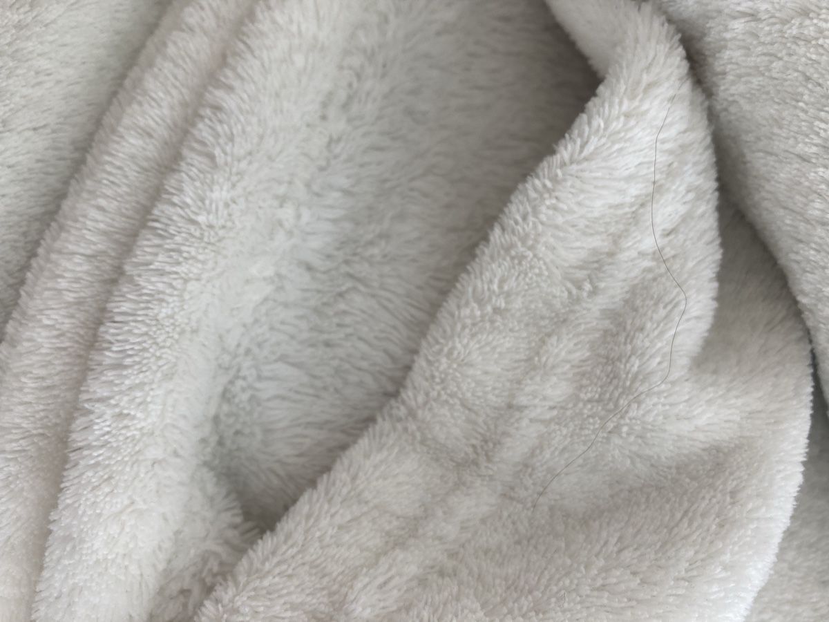 Coperte: Super weiche Kuscheldecke 200 x 140 cm, Ivory – Usato da Zürich venduto da dolcicaramelle2 3
