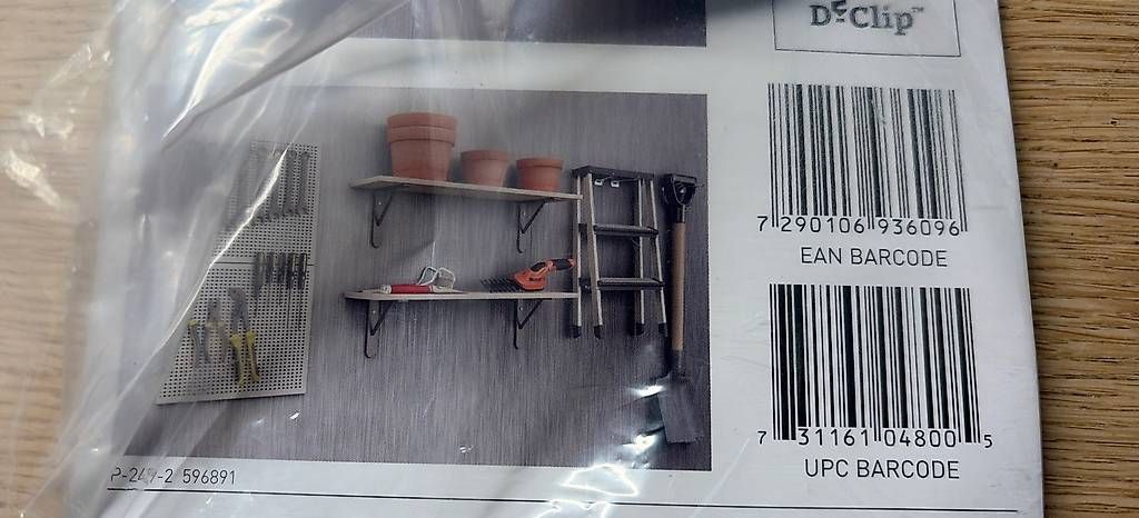 Ancore: Keter D-Clip Wandbefestigung Anker – Nuovo e nell'imballaggio originale da Schönenberg ZH venduto da Helicase 4