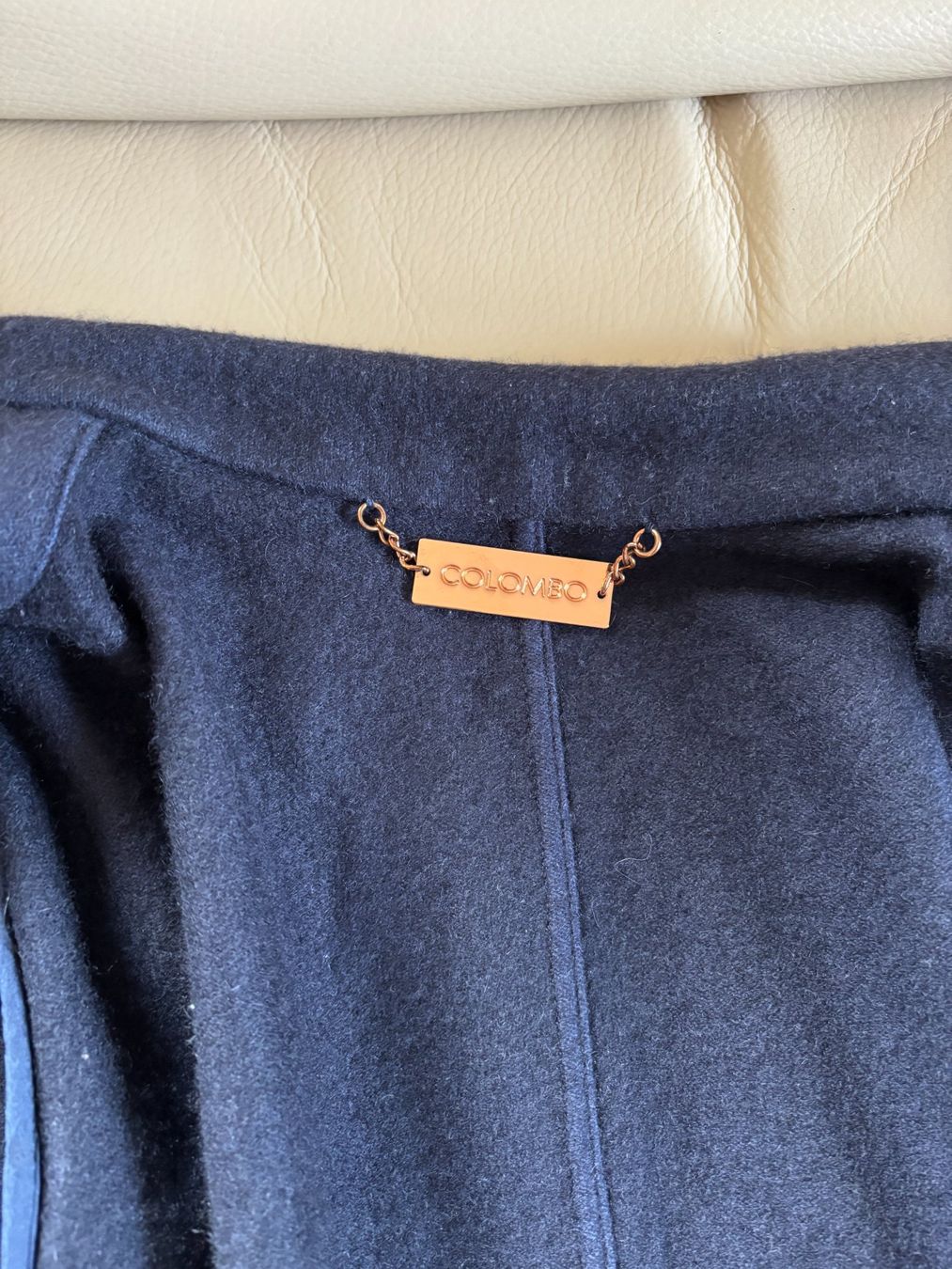 Giacche: Exceptional Colombo Kate jacket - Retail 3850 Euros – Usato da Prangins venduto da pad2424 5