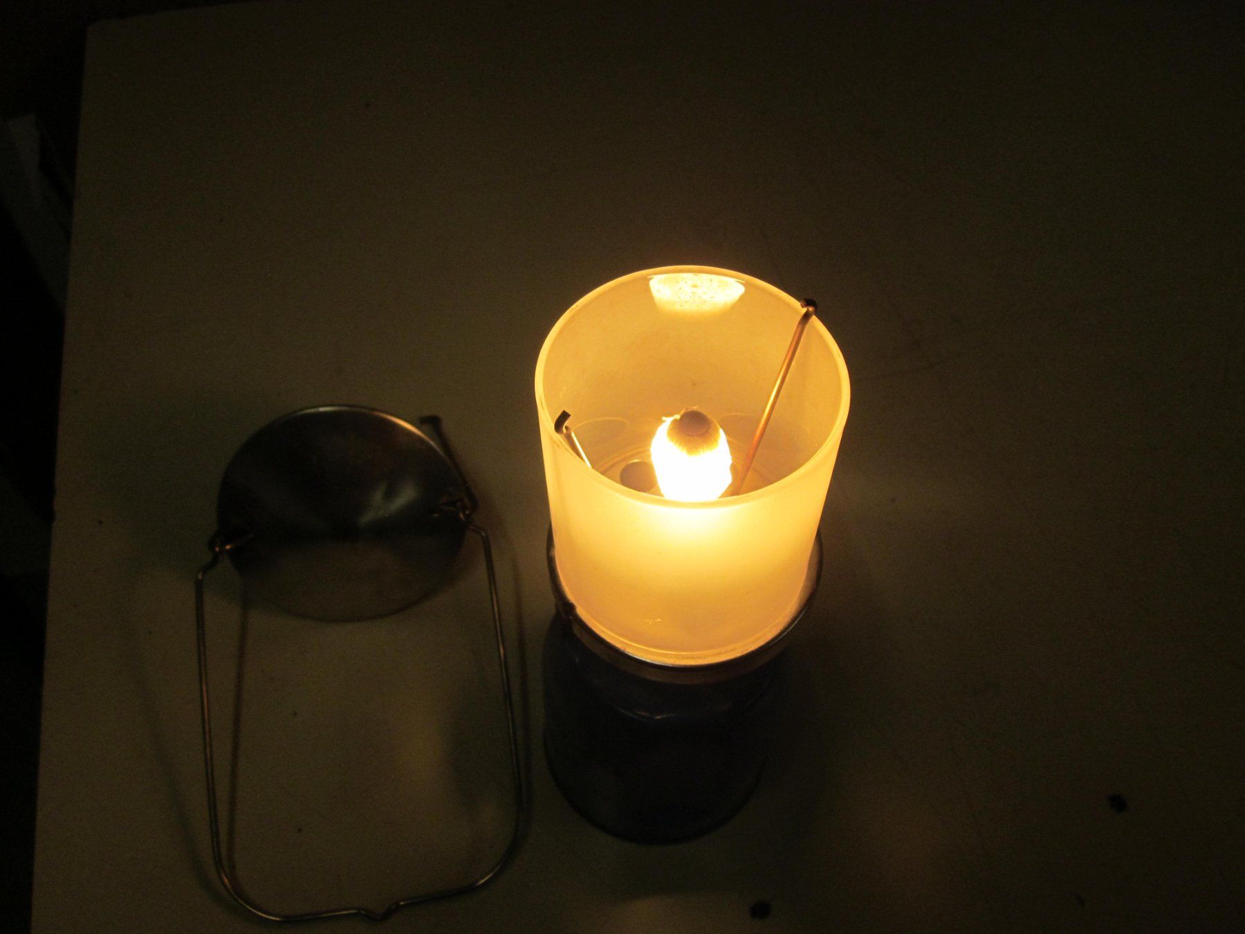 Campingaz Lampade: Camping Gaz Lumogaz Lampe a Gaz – Usato da Grand-lancy venduto da kohler333 4